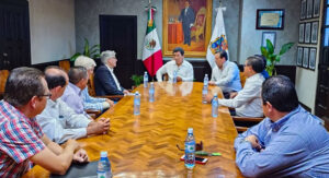 mario-lopez-bole-jul-11