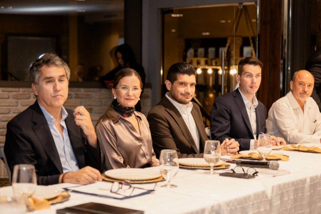 4356b1e4-c4fb-4605-aa8f-f1a25685387b