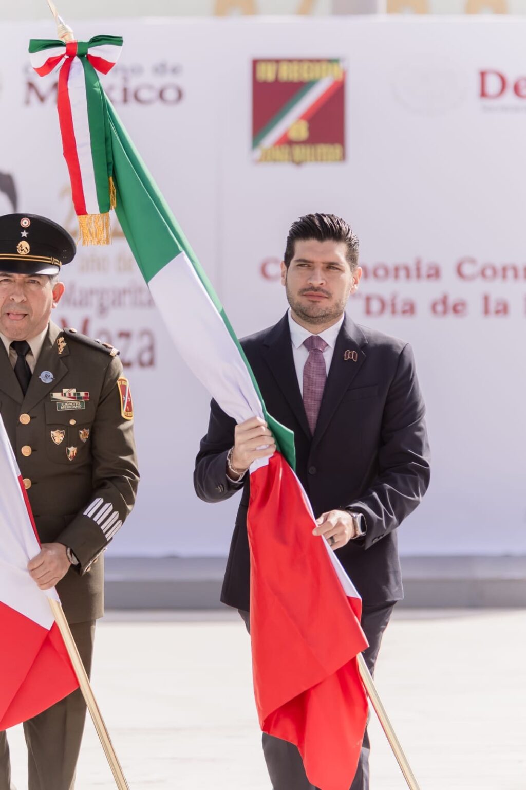 b624caaf-5788-43f7-874e-dfee6af2fbfc